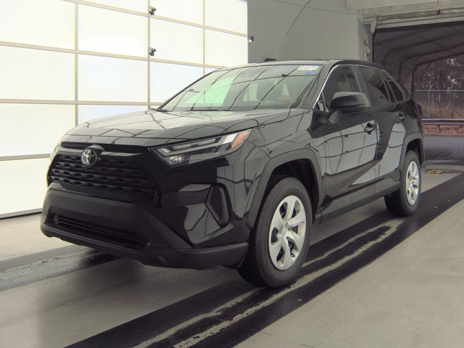 2024 Toyota RAV4 LE FWD