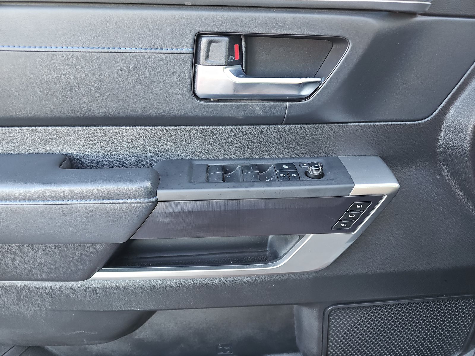 2022 Toyota Tundra Platinum AWD