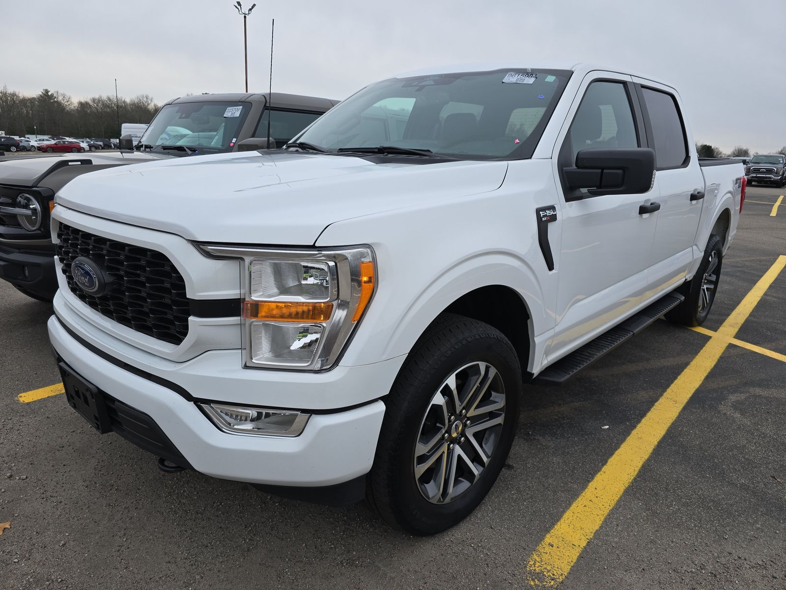 2022 Ford F-150 XL AWD