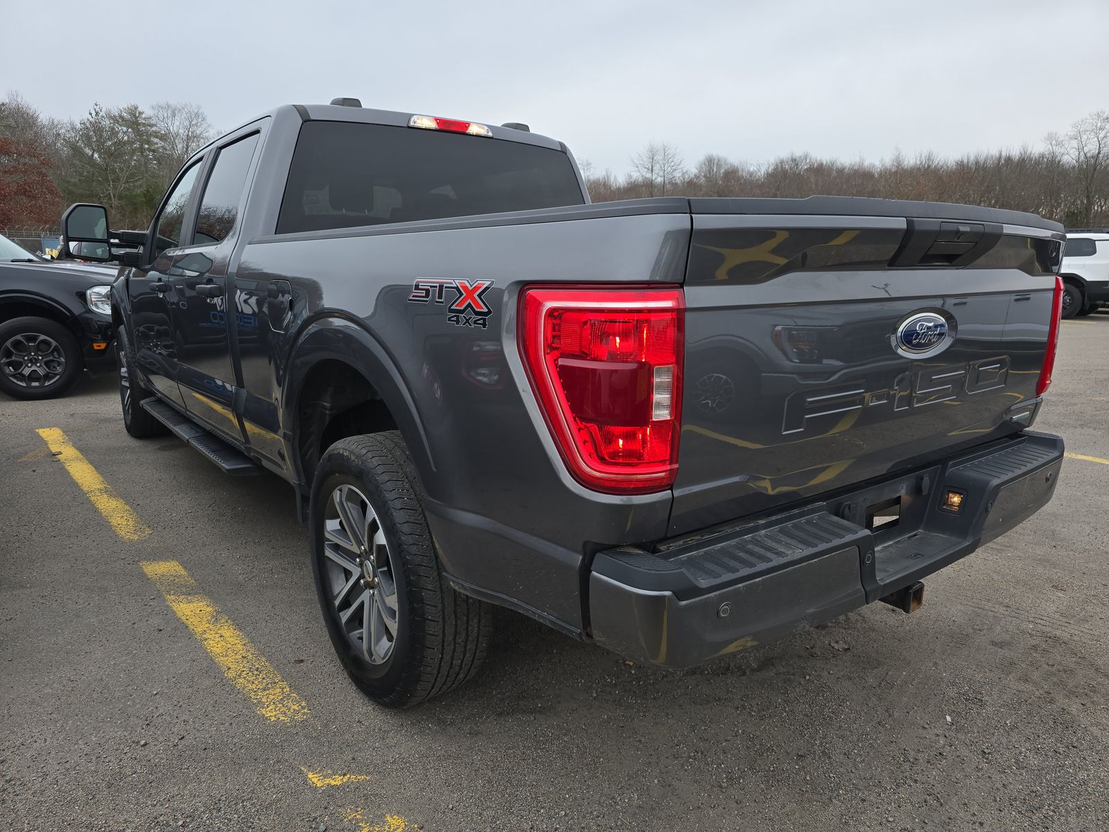 2022 Ford F-150 XL AWD