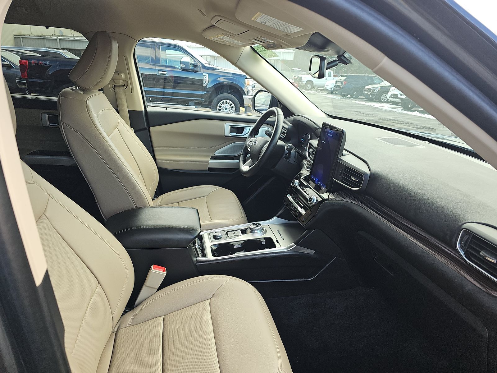 2023 Ford Explorer Limited AWD