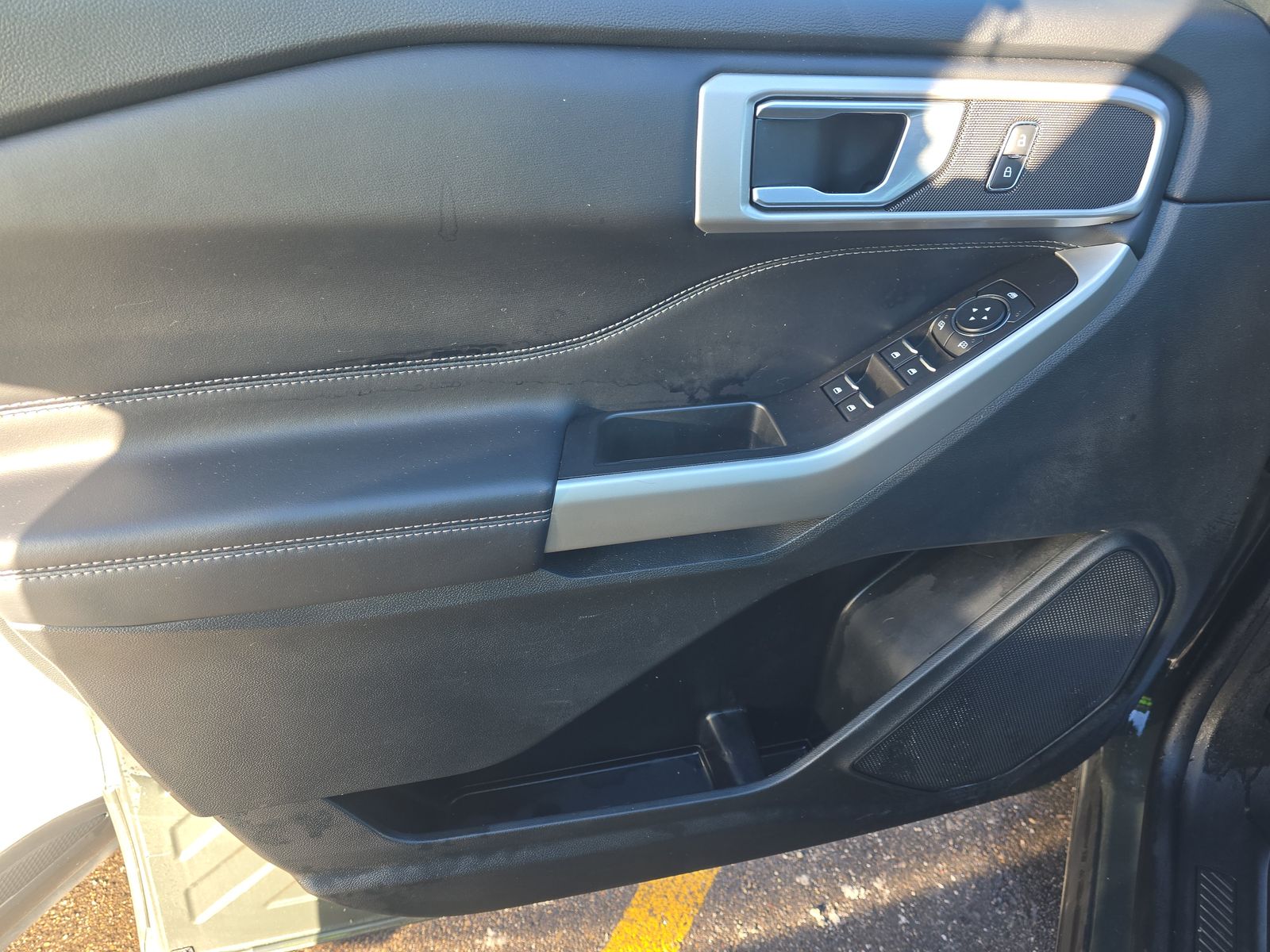 2023 Ford Explorer XLT AWD