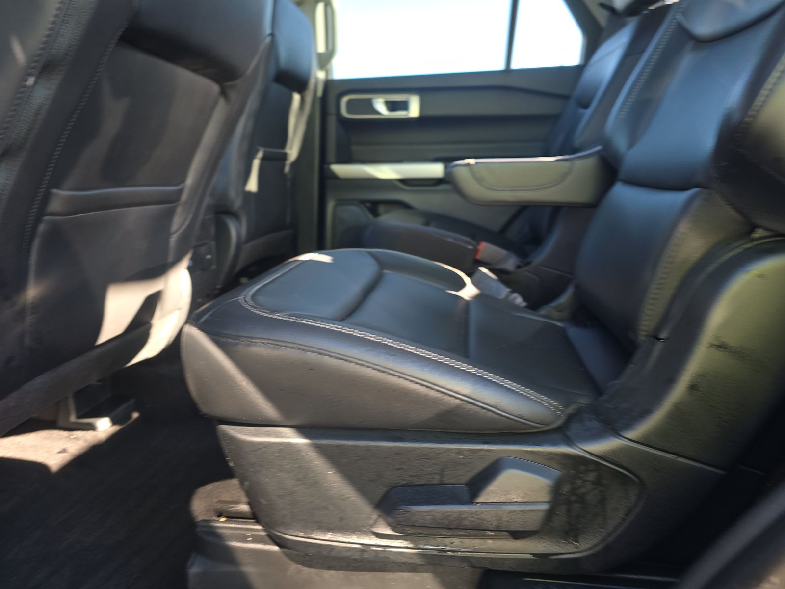 2023 Ford Explorer XLT AWD