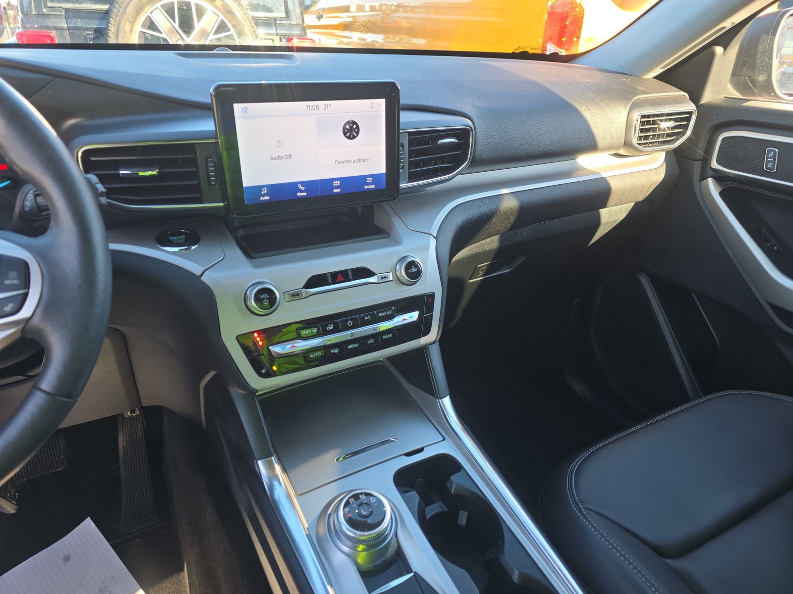 2023 Ford Explorer XLT AWD