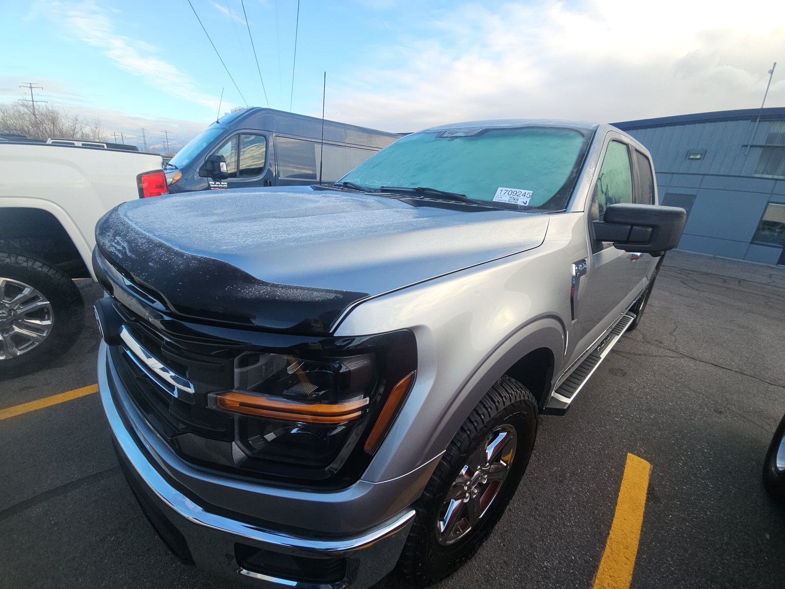 2024 Ford F-150 XLT AWD