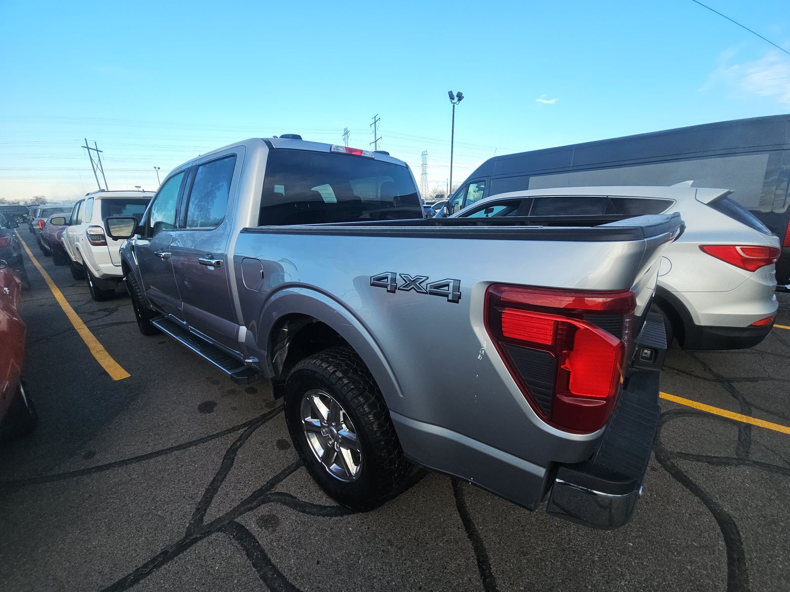 2024 Ford F-150 XLT AWD