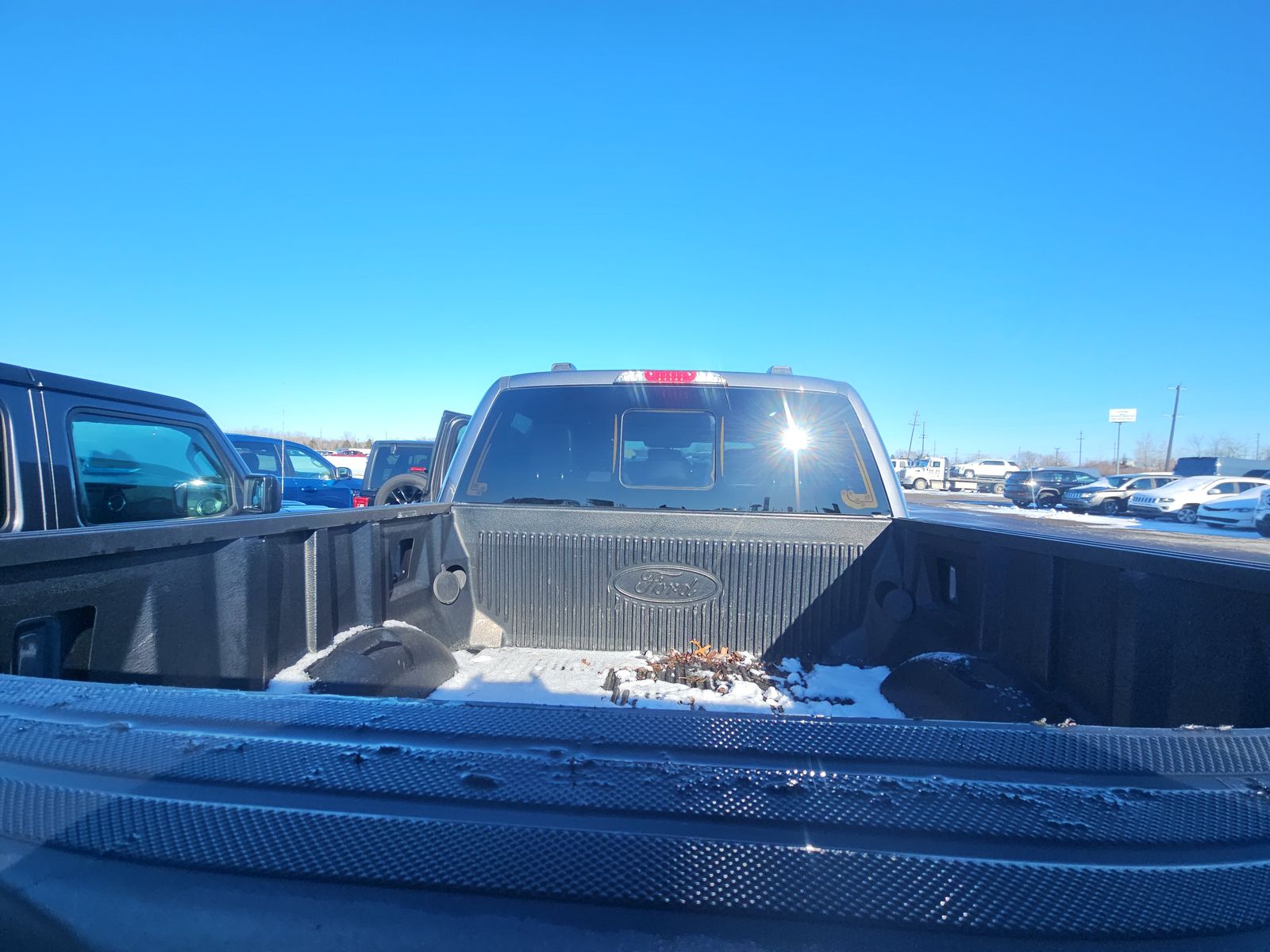 2023 Ford F-150 Hybrid Lariat AWD