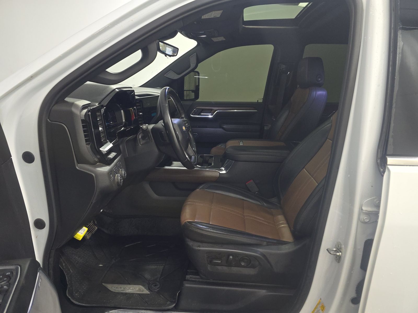 2024 Chevrolet Silverado 3500HD High Country AWD