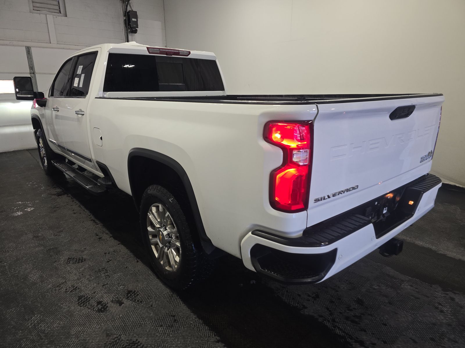 2024 Chevrolet Silverado 3500HD High Country AWD