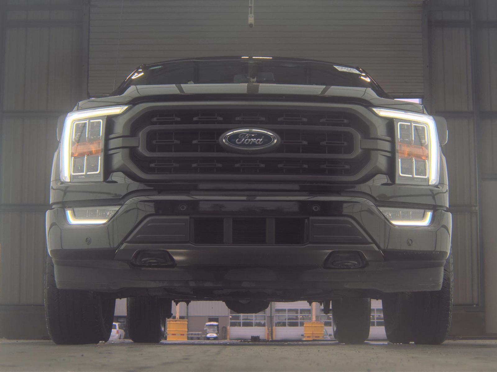 2023 Ford F-150 XLT AWD