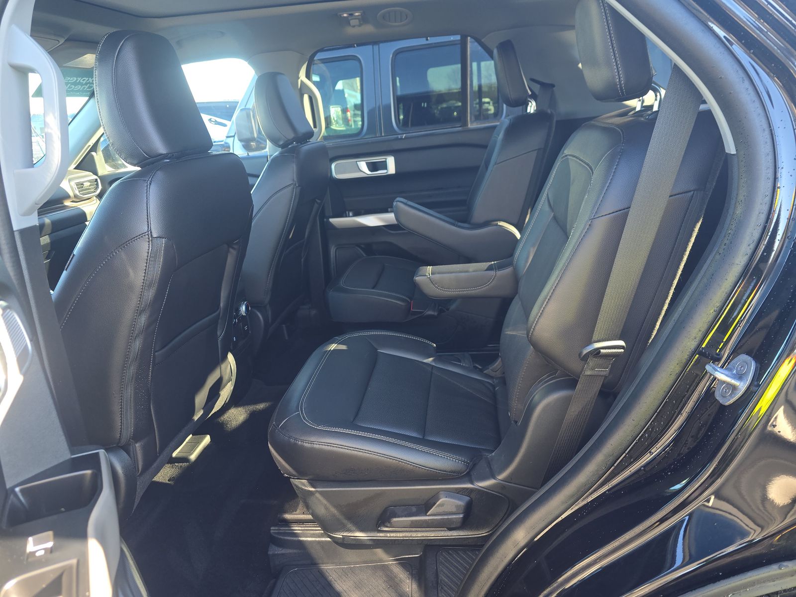 2023 Ford Explorer Limited AWD