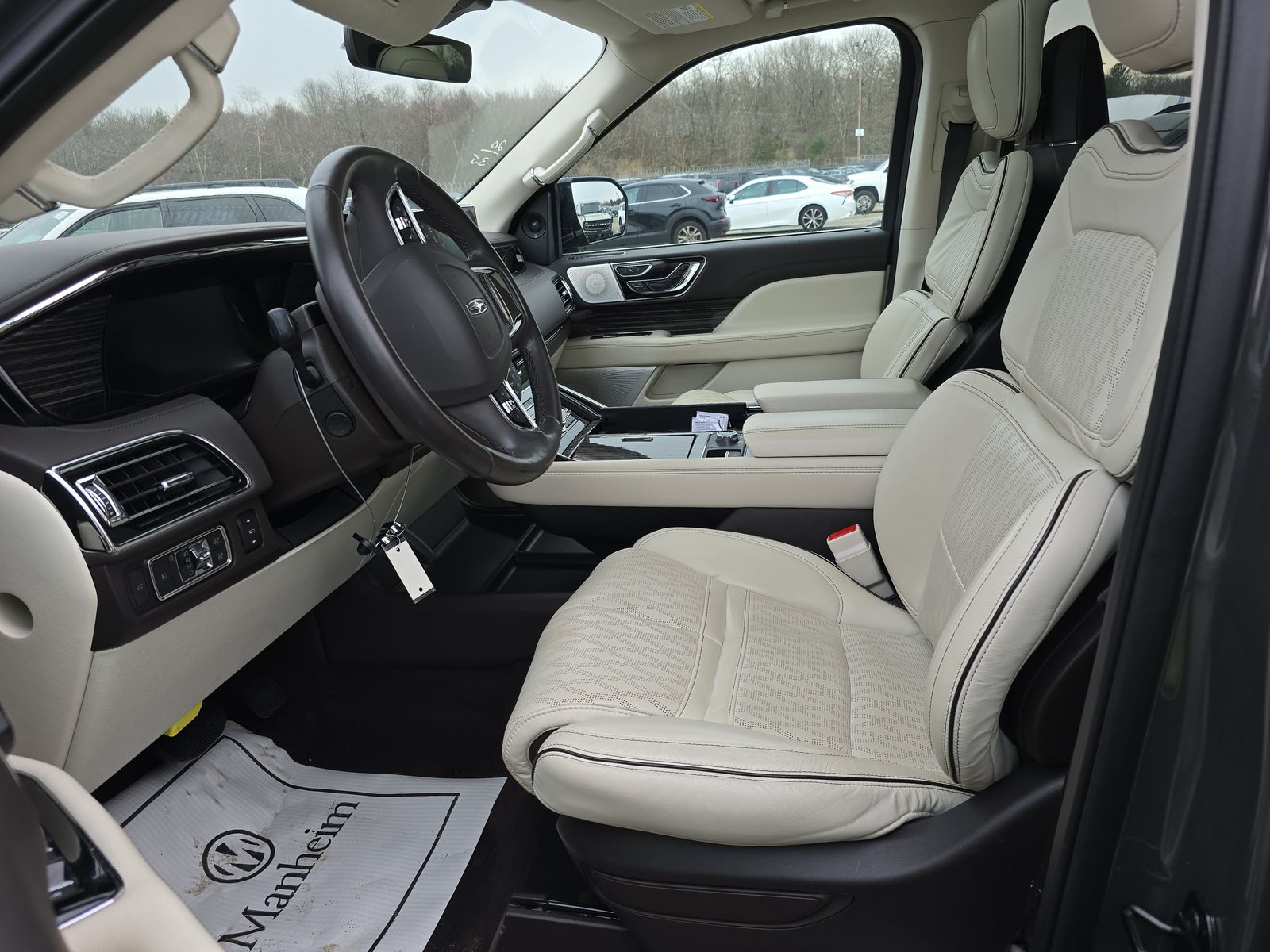 2022 Lincoln Navigator L Black Label AWD