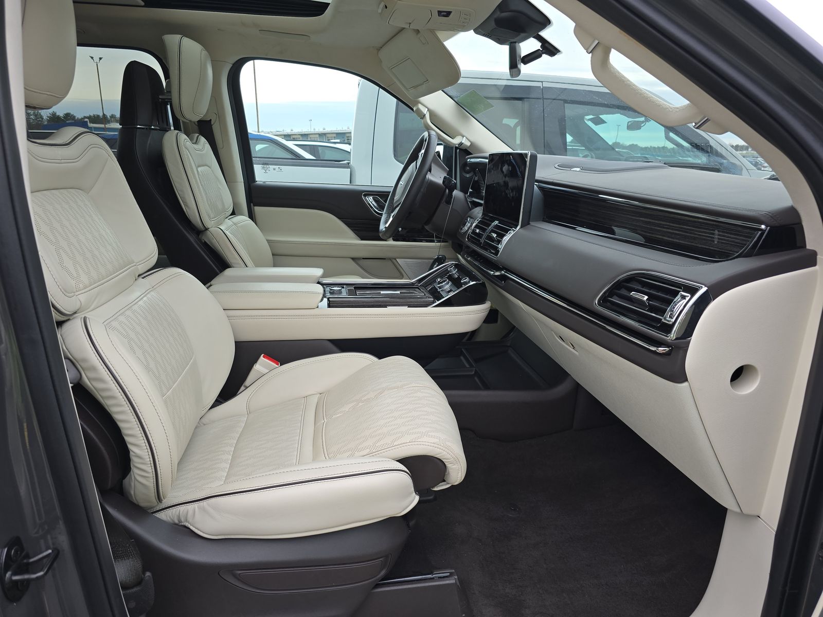 2022 Lincoln Navigator L Black Label AWD