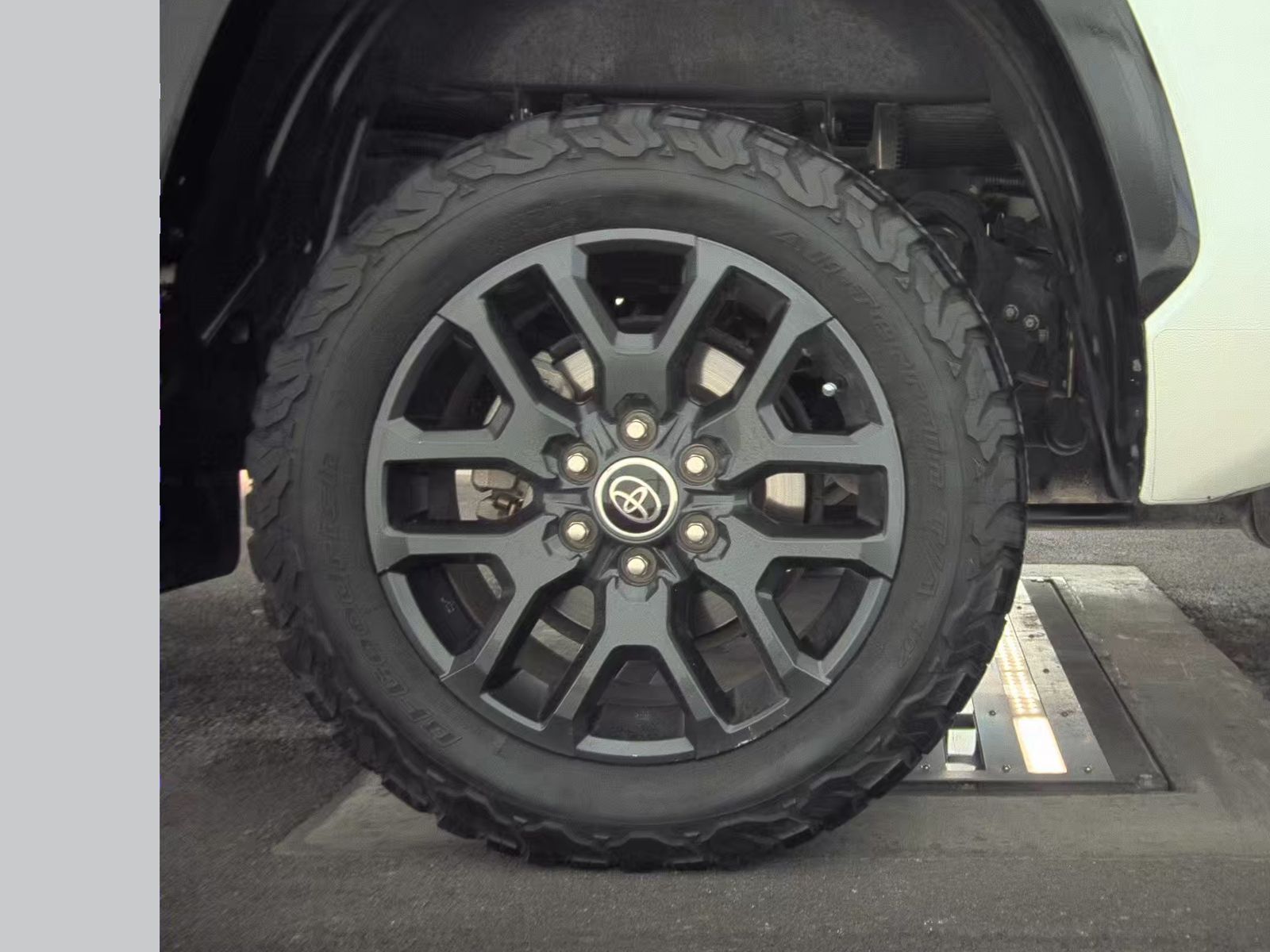 2022 Toyota Tundra Platinum AWD