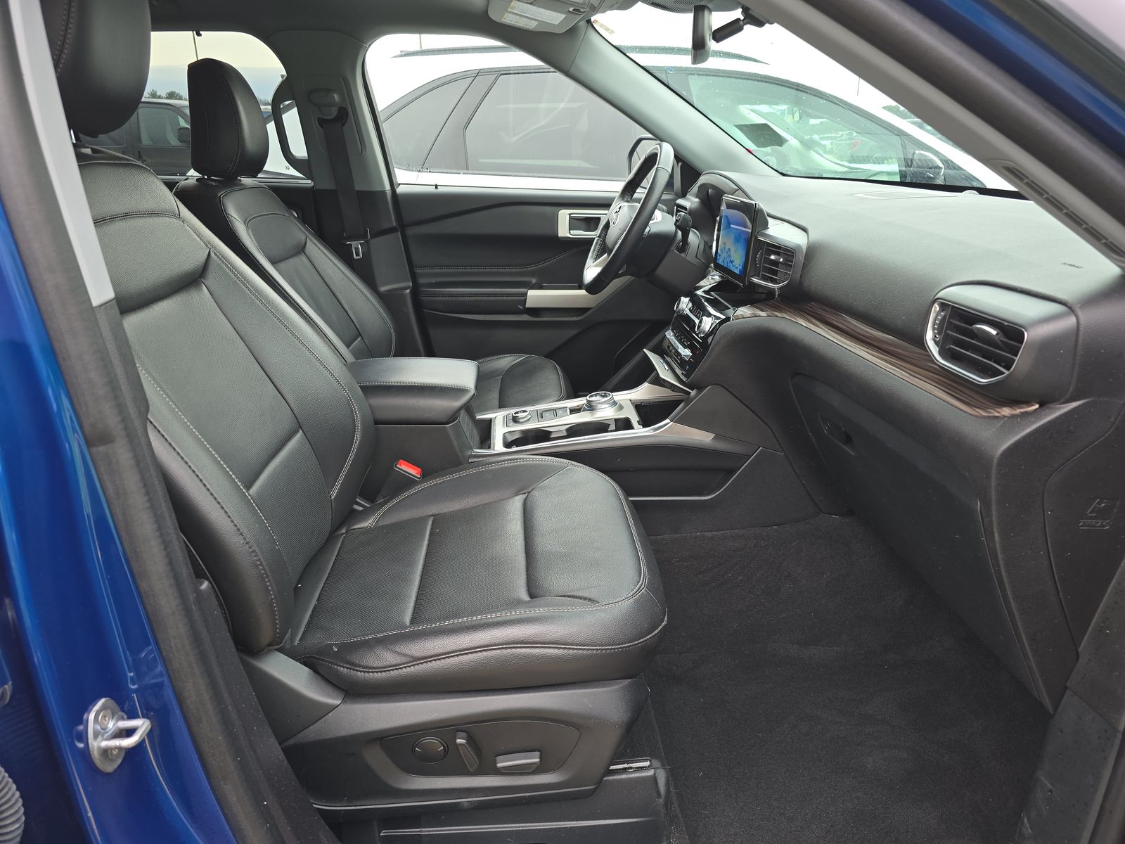 2022 Ford Explorer Limited AWD