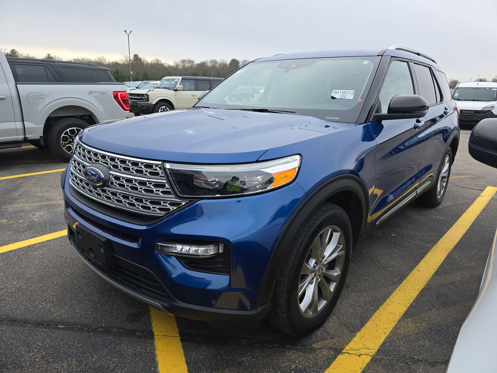2022 Ford Explorer Limited AWD