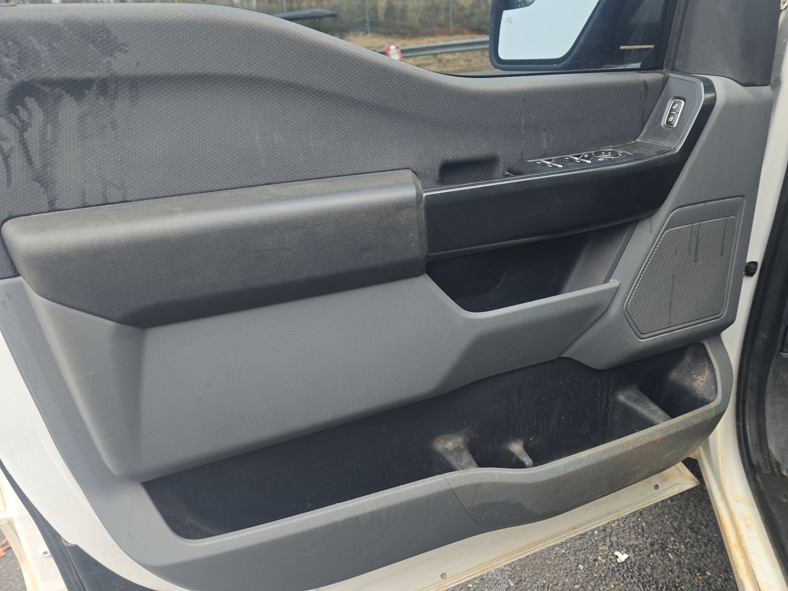 2022 Ford F-150 XL RWD