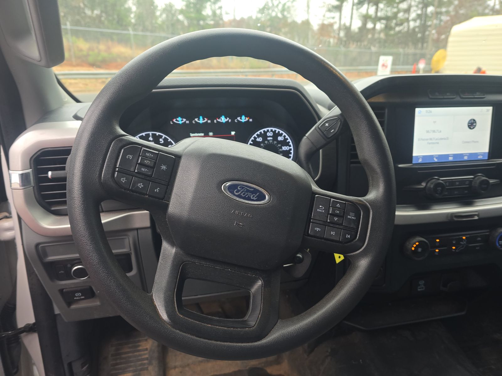 2022 Ford F-150 XL RWD