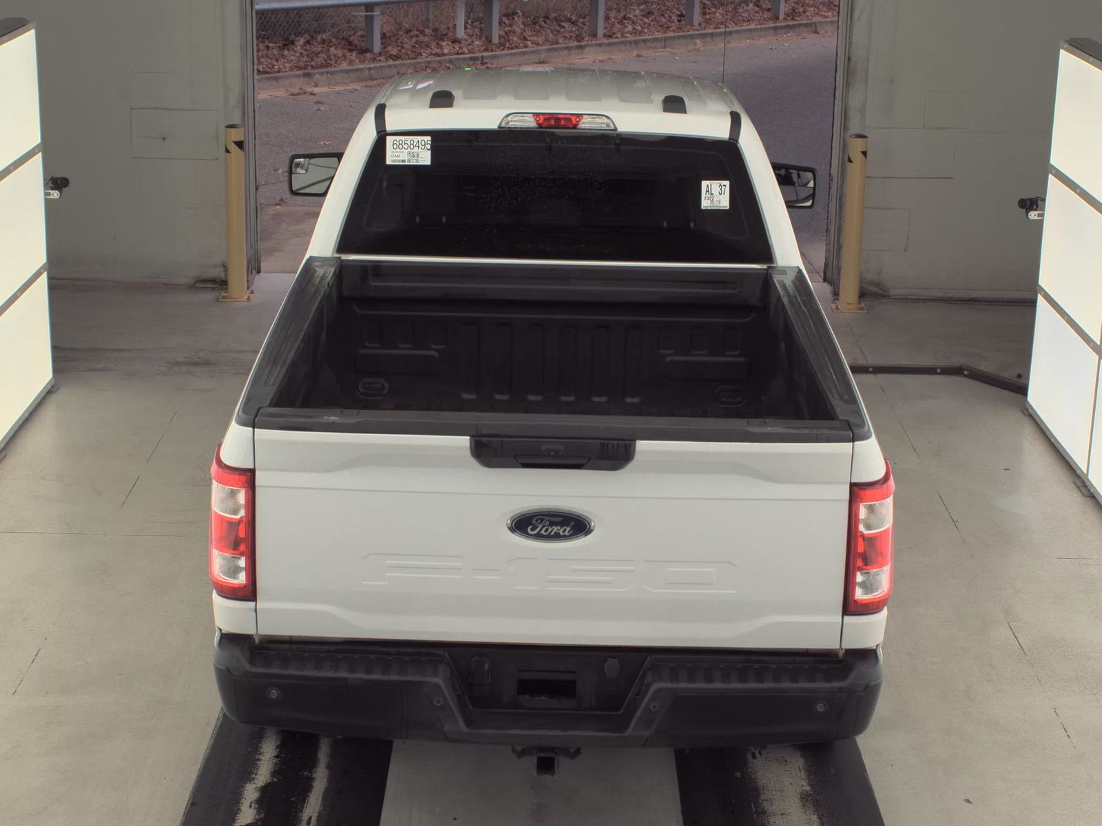 2022 Ford F-150 XL RWD