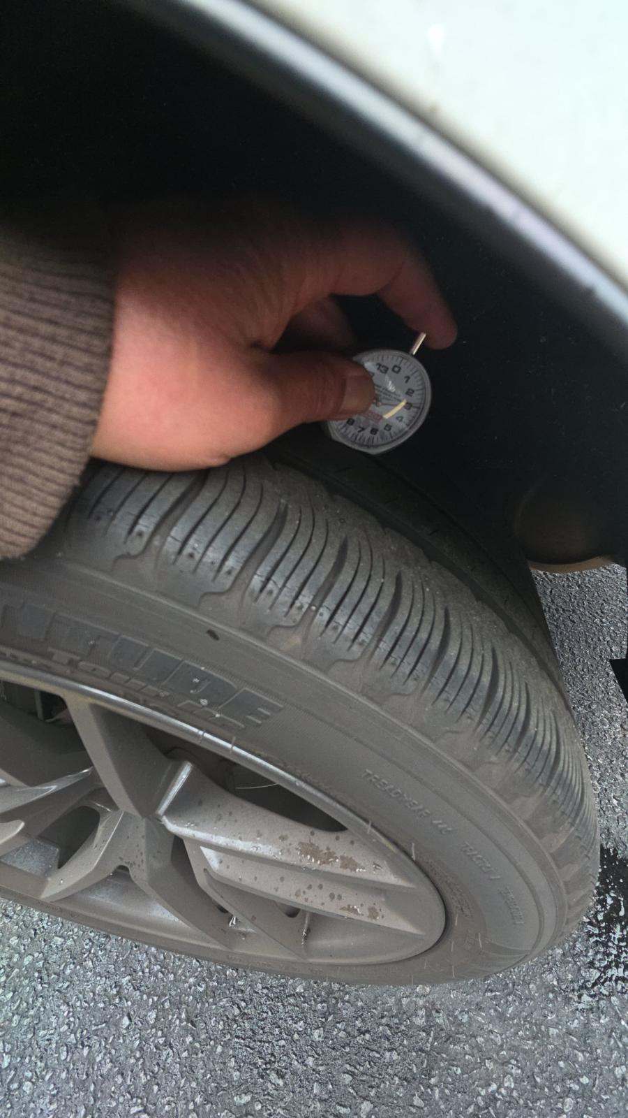 2023 Porsche Macan T AWD