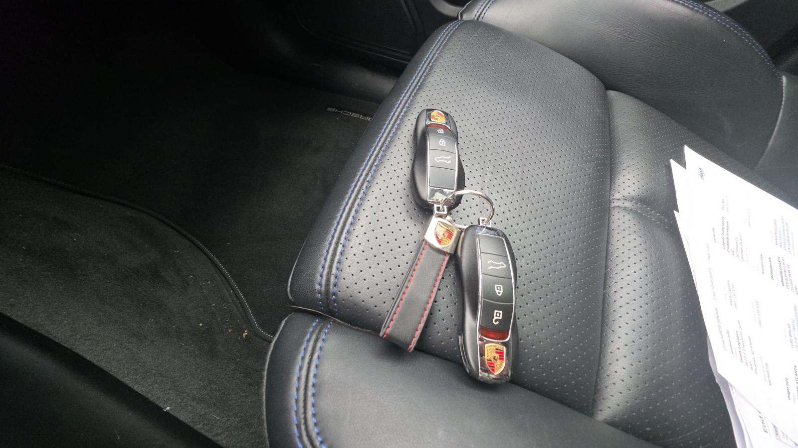 2023 Porsche Macan T AWD