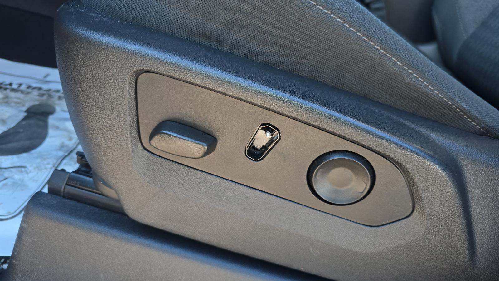 2023 Chevrolet Silverado 1500 RST AWD