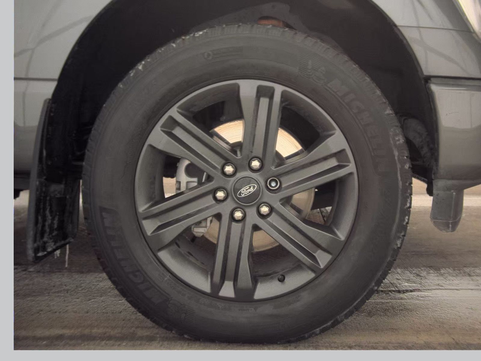 2023 Ford F-150 Hybrid Lariat AWD