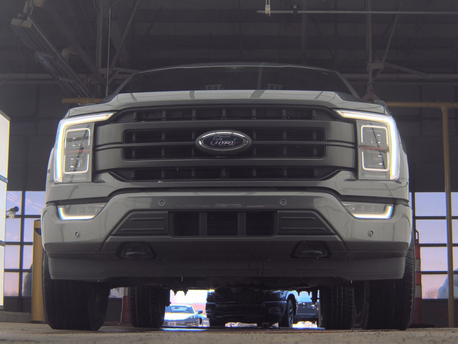 2023 Ford F-150 Hybrid Lariat AWD