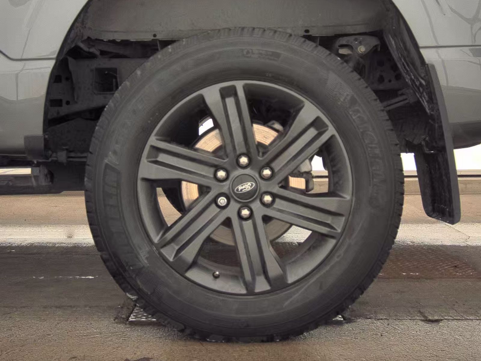 2023 Ford F-150 Hybrid Lariat AWD