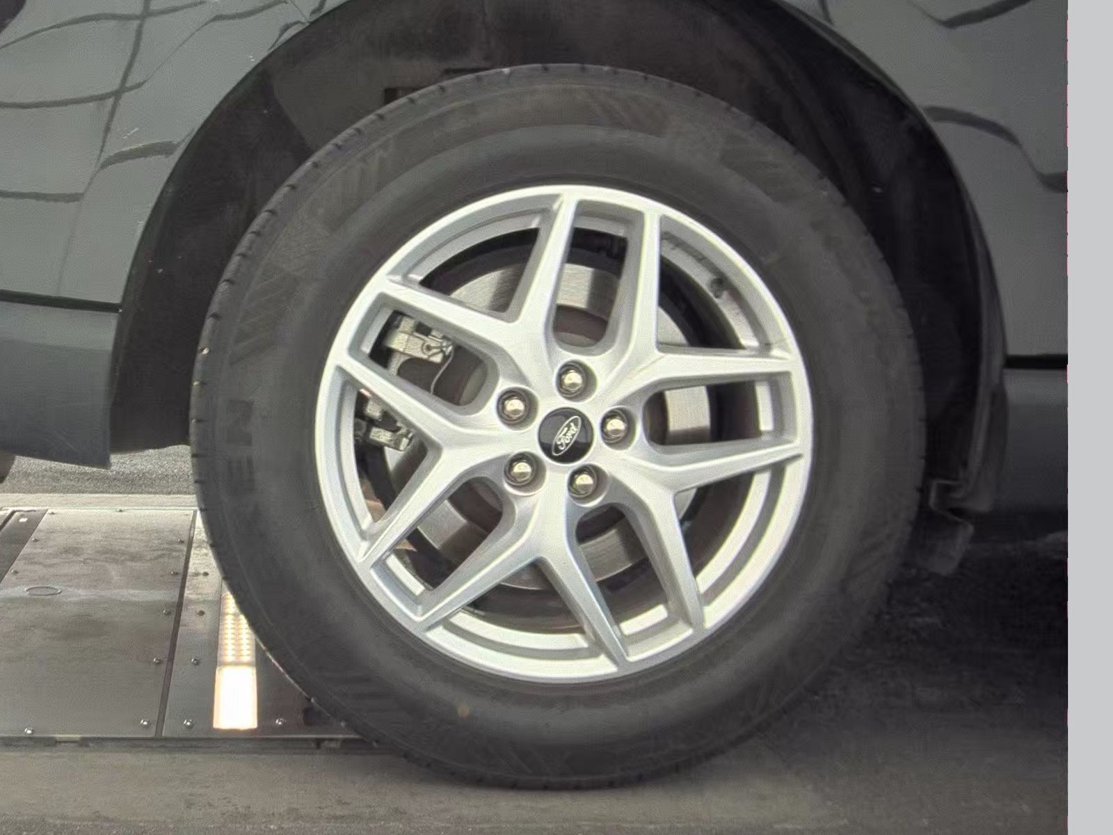 2023 Ford Edge SEL AWD