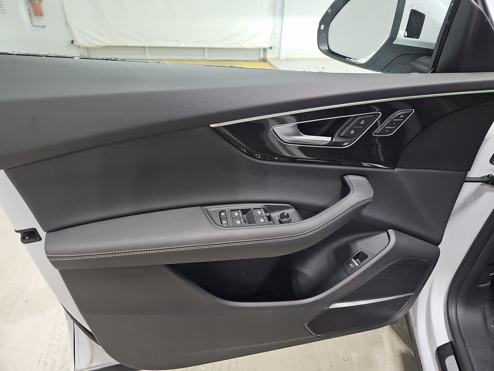 2025 Audi Q8 Prestige AWD