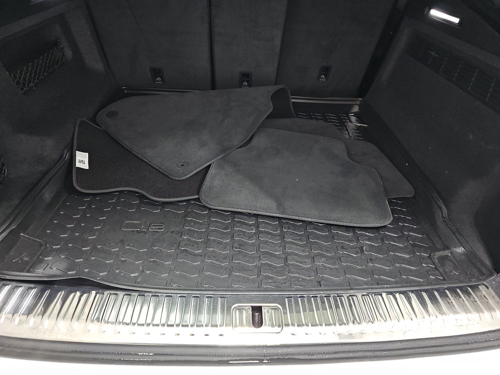 2025 Audi Q8 Prestige AWD