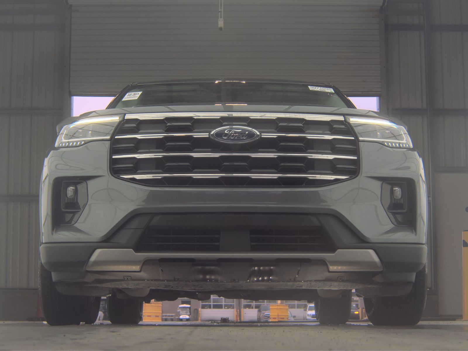 2025 Ford Explorer Active RWD