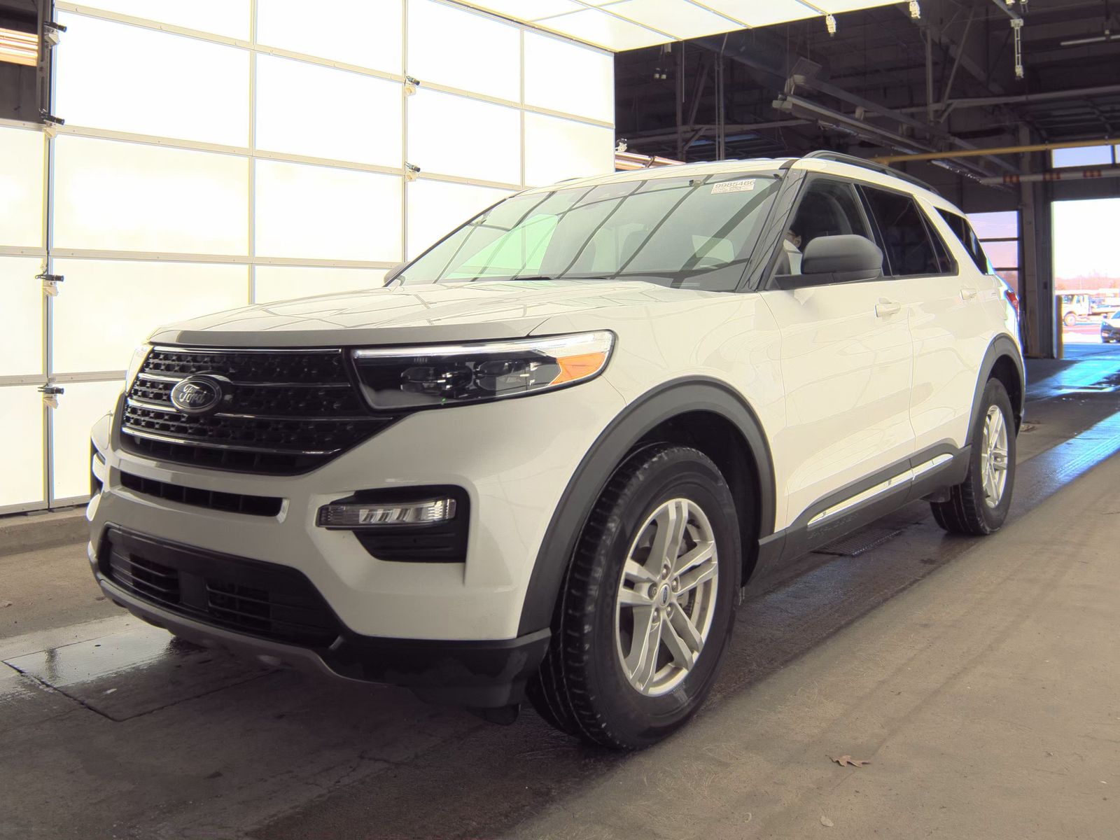 2023 Ford Explorer XLT AWD