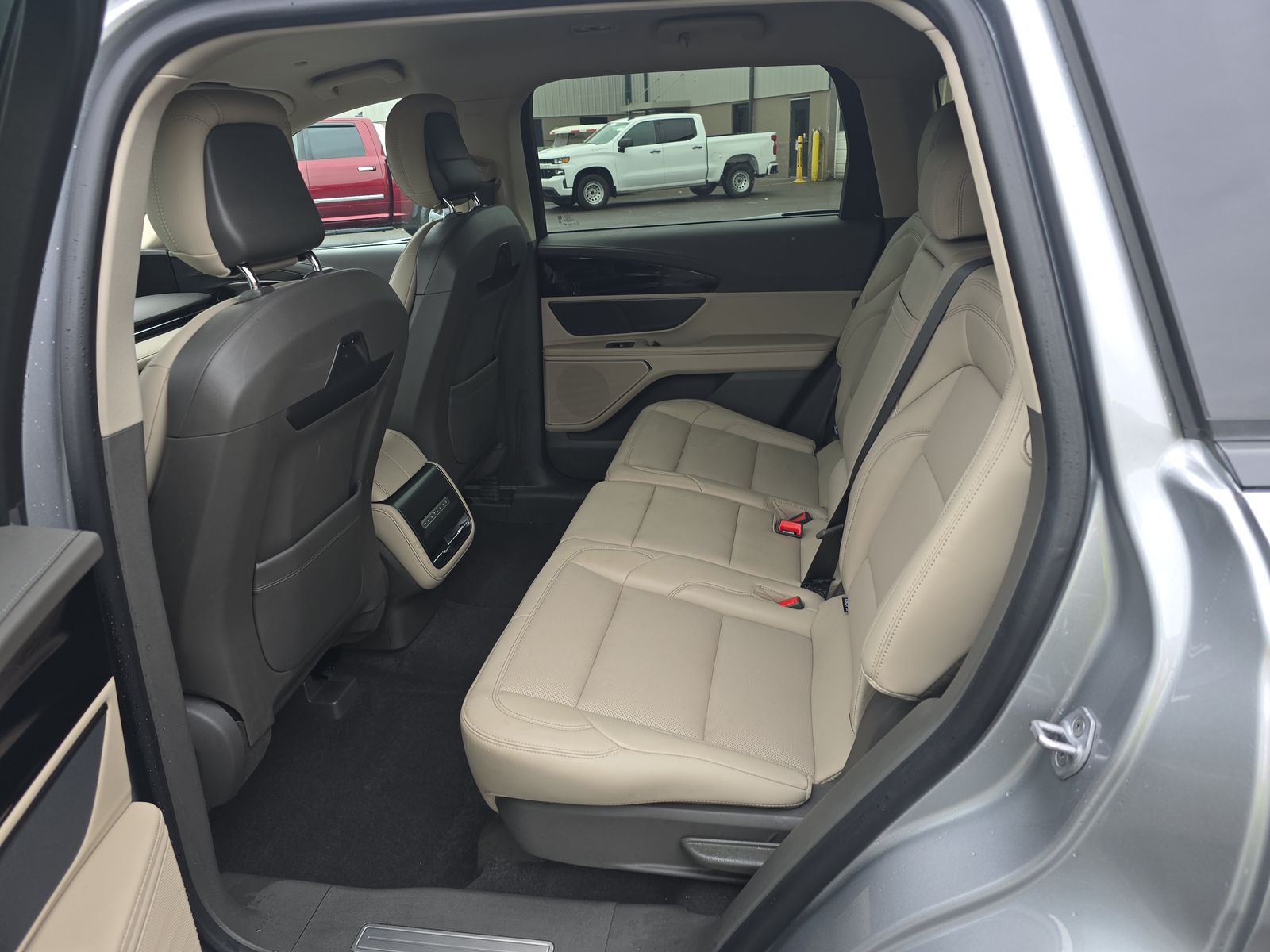 2025 Lincoln Nautilus Premiere AWD