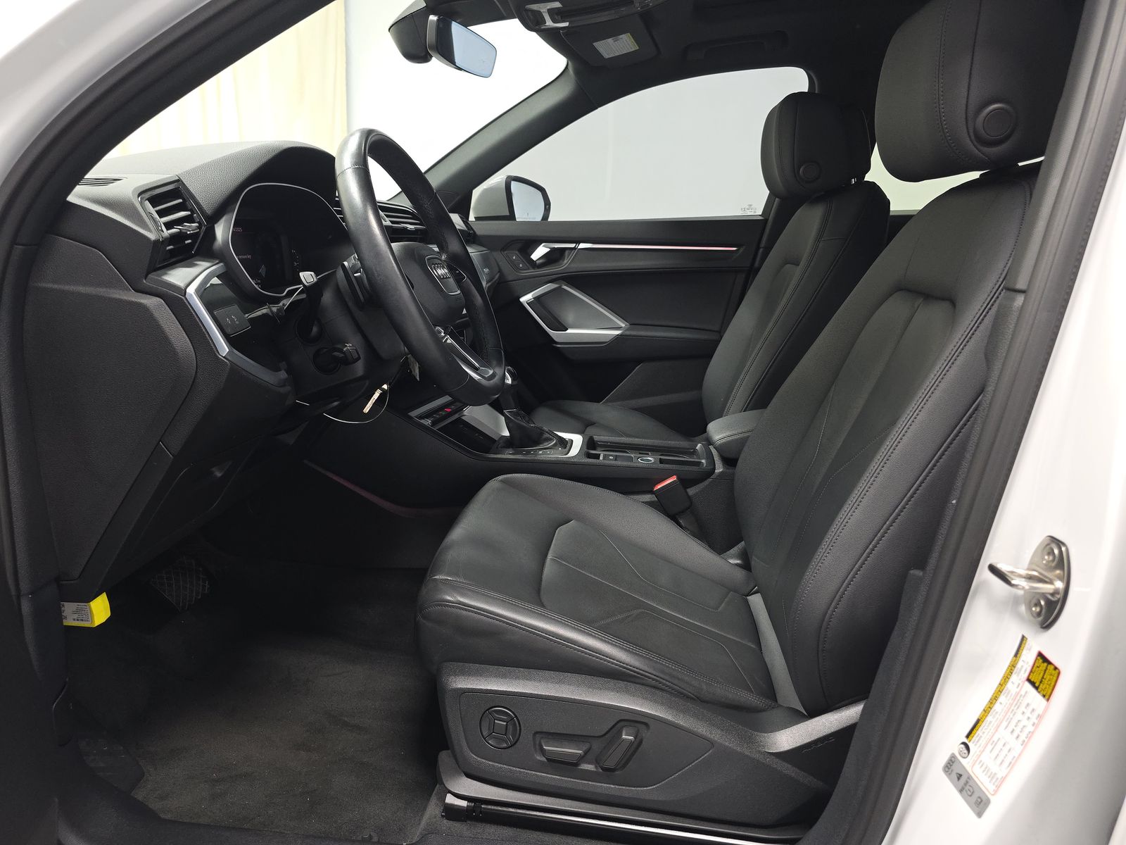 2022 Audi Q3 2.0T S line Premium Plus AWD