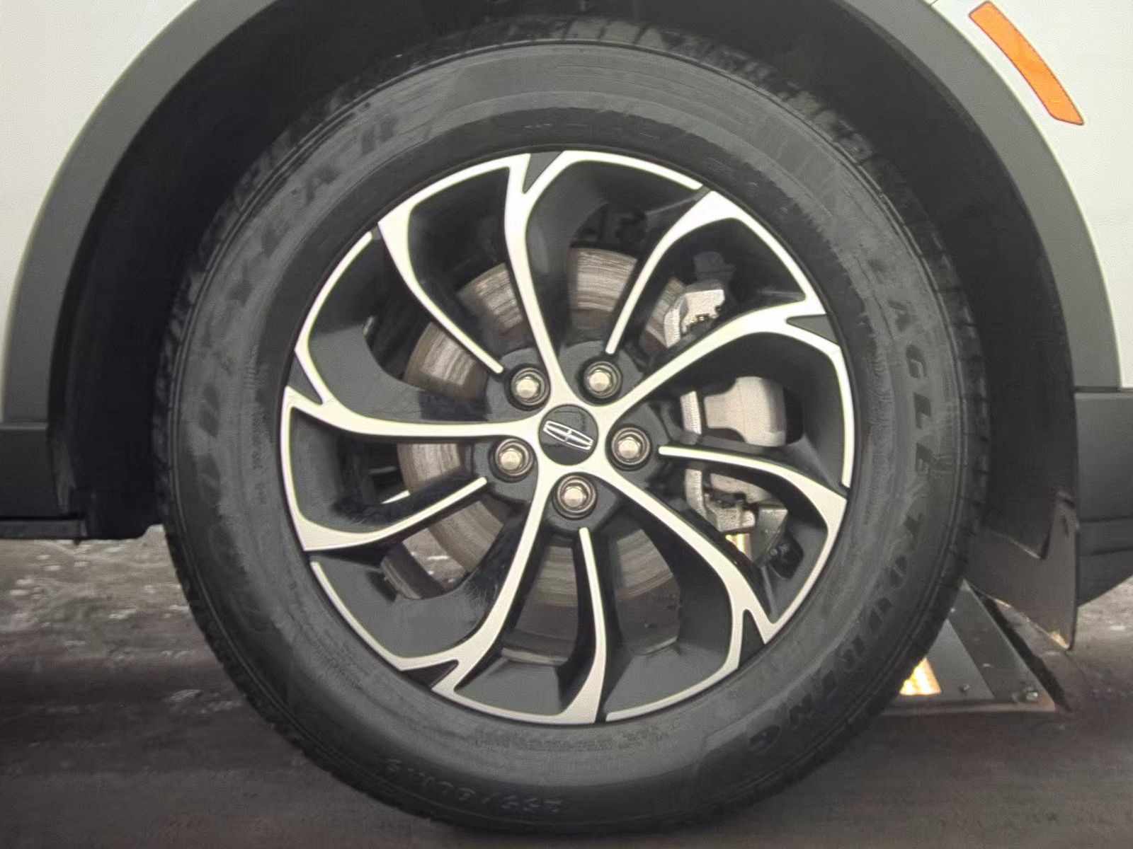 2025 Lincoln Nautilus Premiere AWD