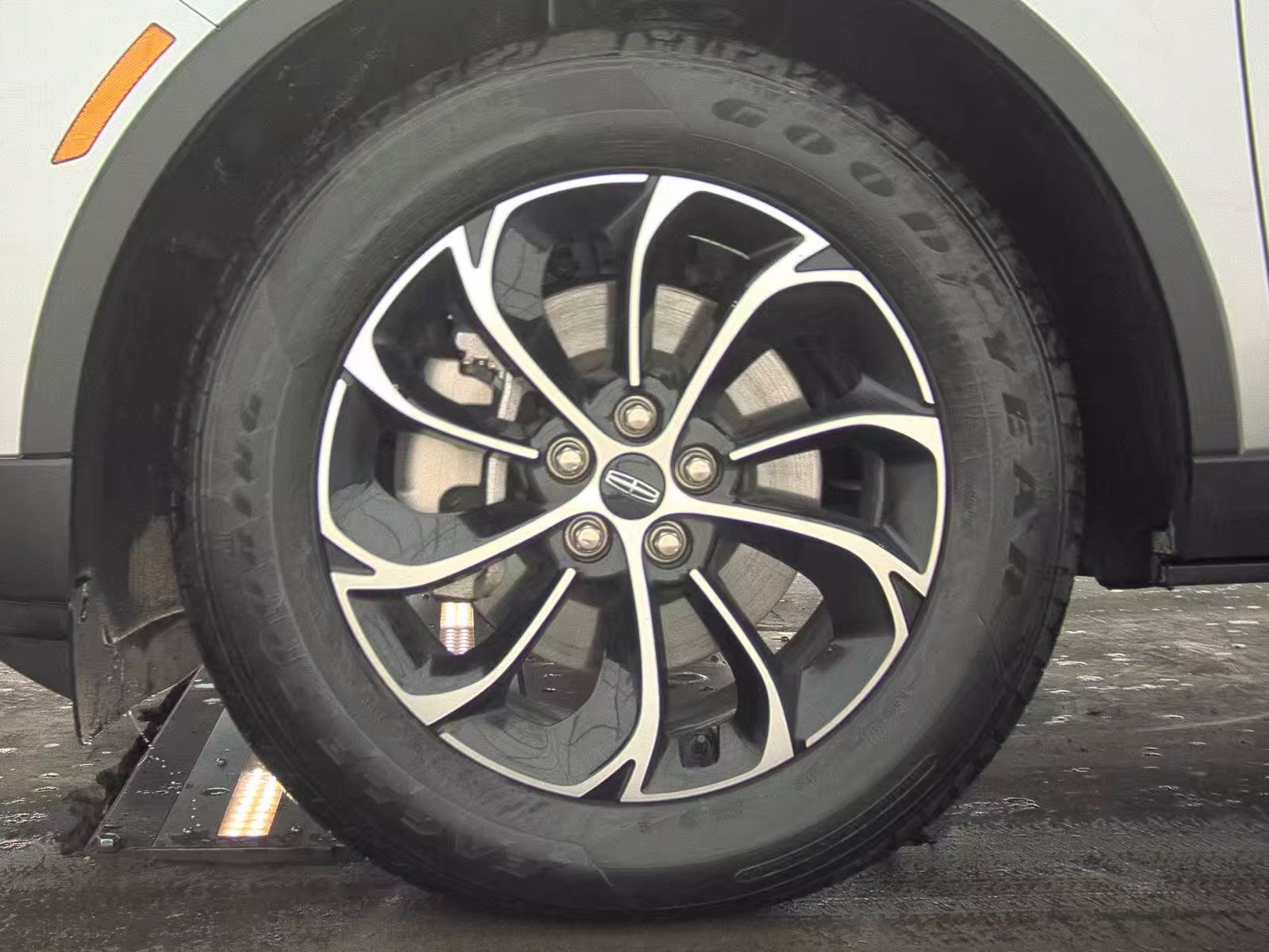 2025 Lincoln Nautilus Premiere AWD