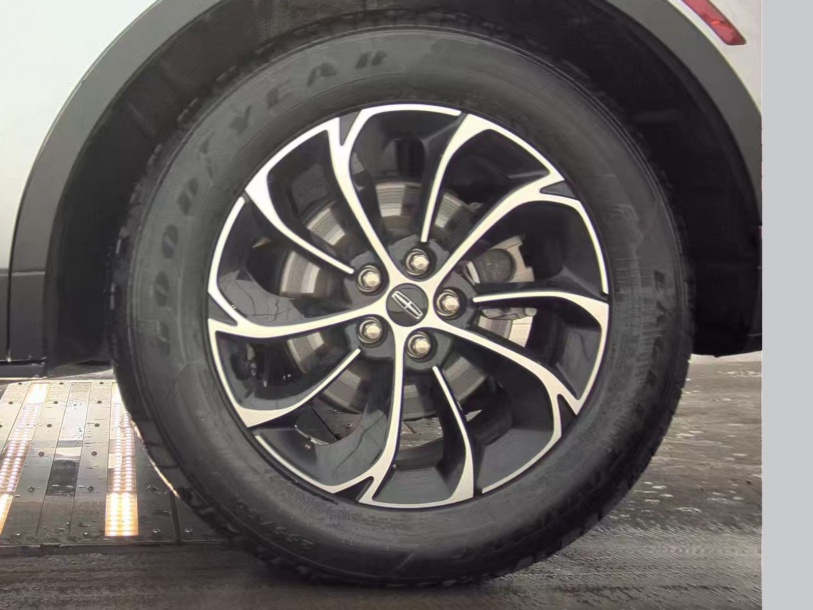 2025 Lincoln Nautilus Premiere AWD