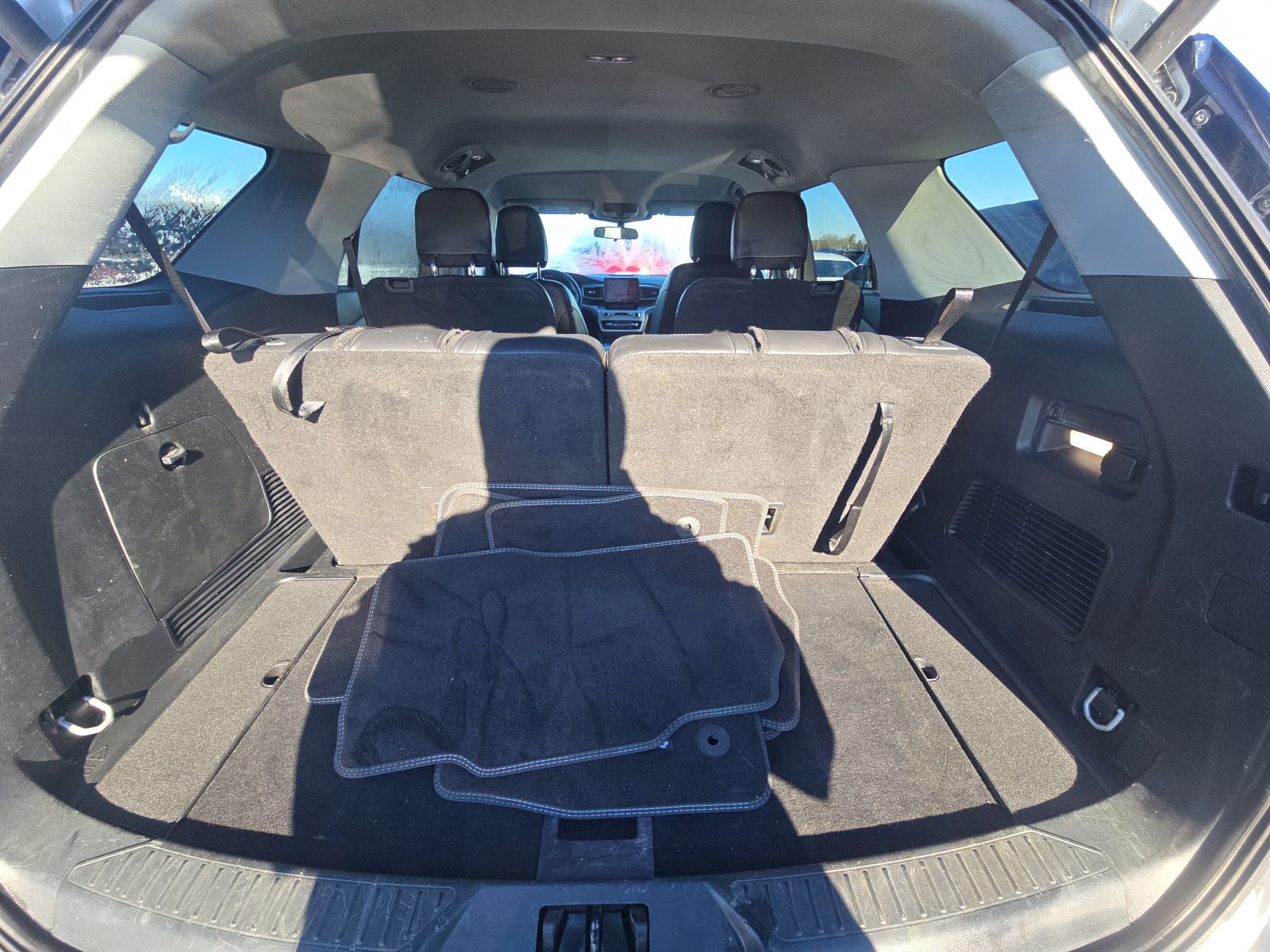 2023 Ford Explorer XLT AWD