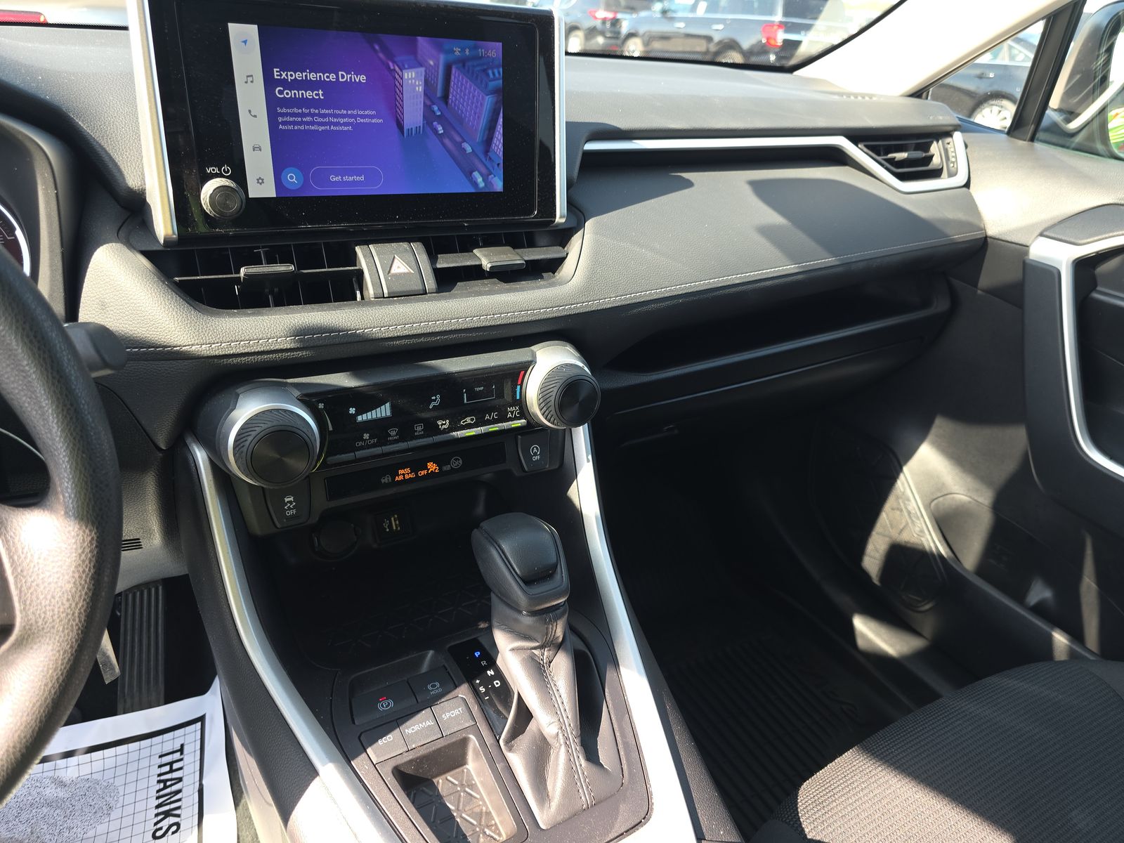 2024 Toyota RAV4 LE FWD