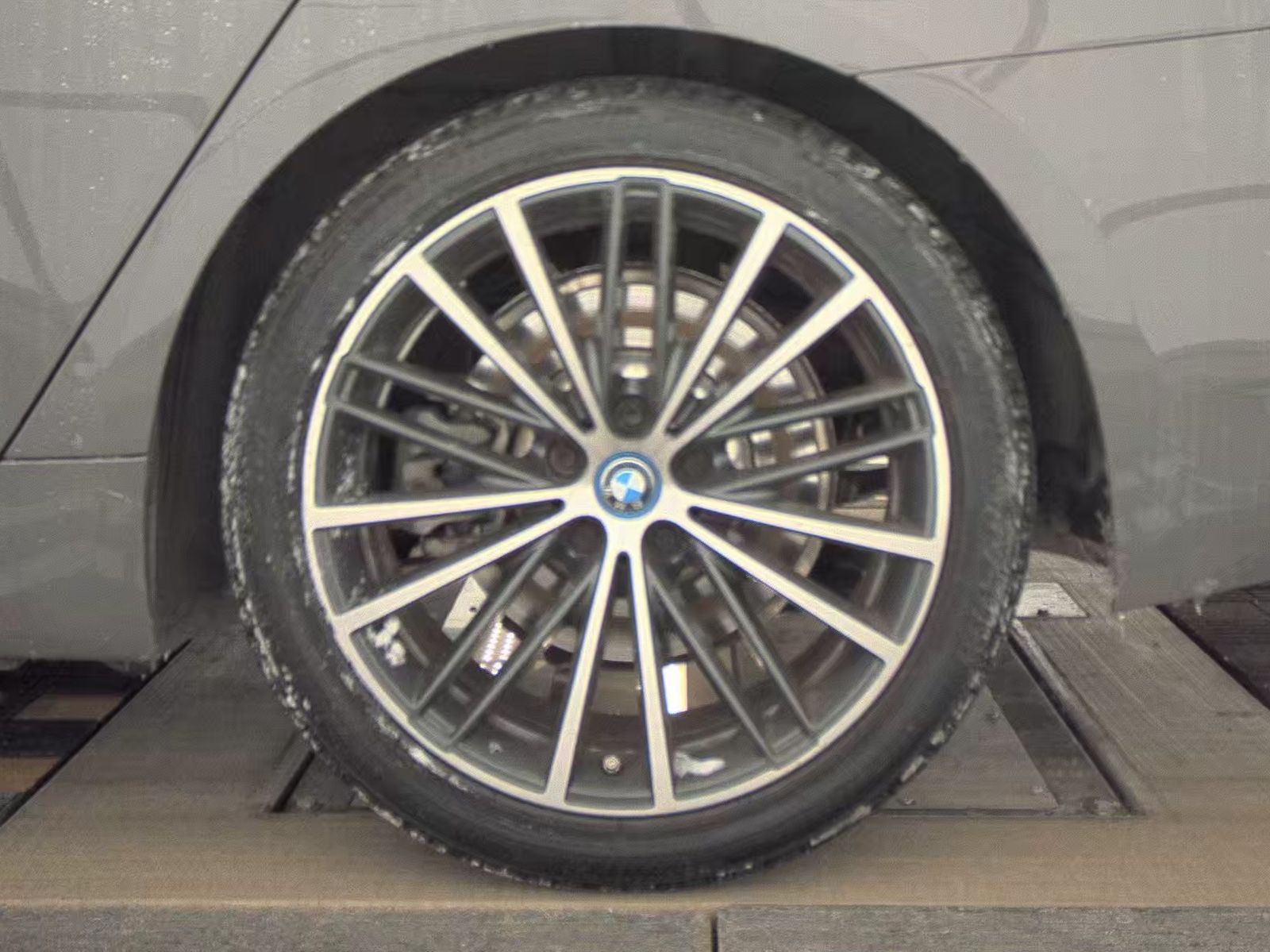 2022 BMW 5 Series 530e xDrive AWD