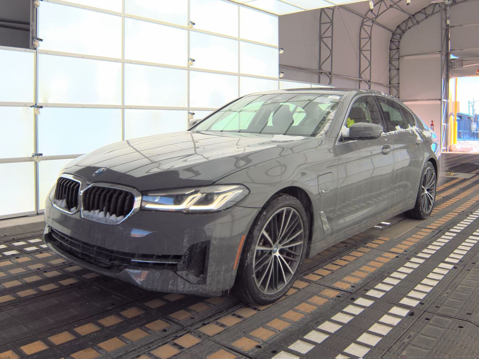 2022 BMW 5 Series 530e xDrive AWD