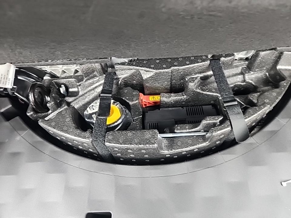 2023 Porsche Cayenne E-Hybrid Platinum Edition AWD