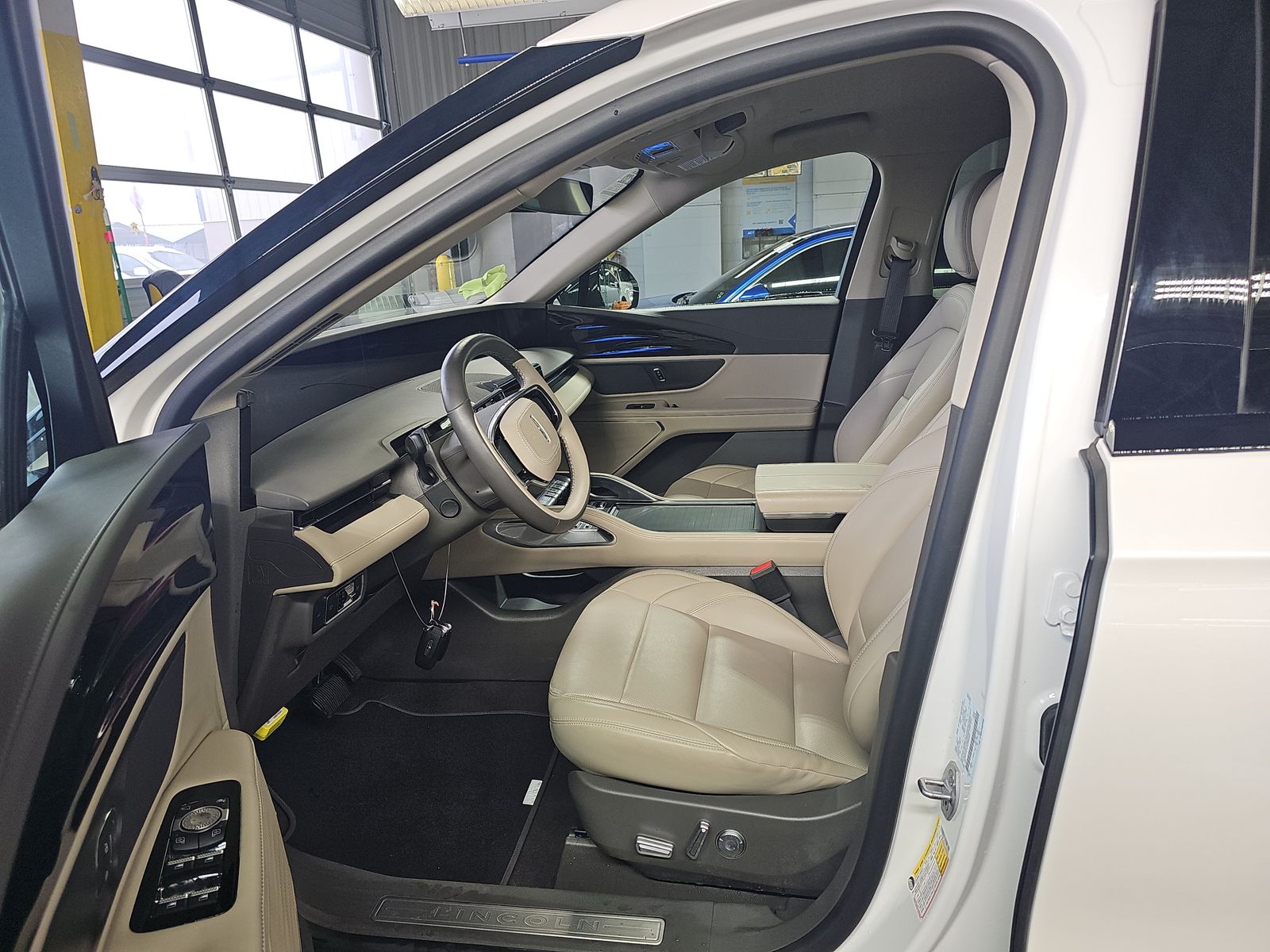 2025 Lincoln Nautilus Premiere AWD