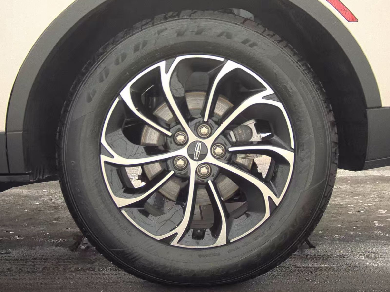 2025 Lincoln Nautilus Premiere AWD