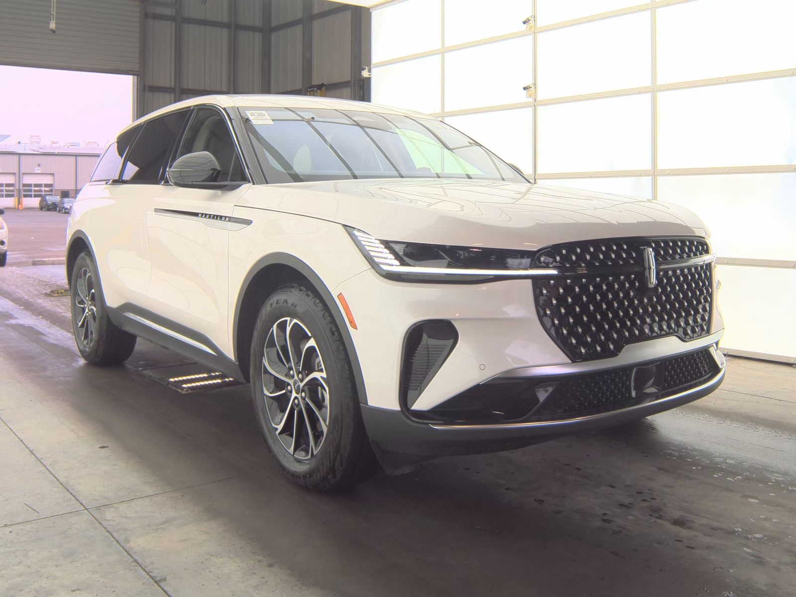 2025 Lincoln Nautilus Premiere AWD