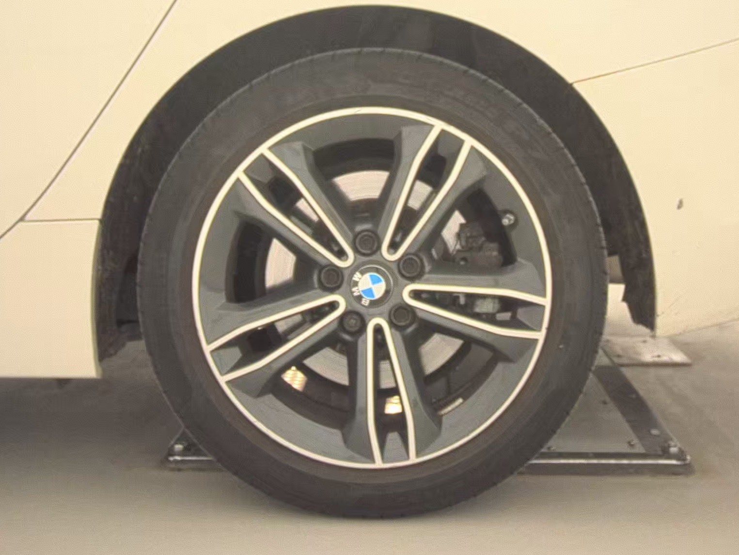 2023 BMW 2 Series 228i xDrive AWD