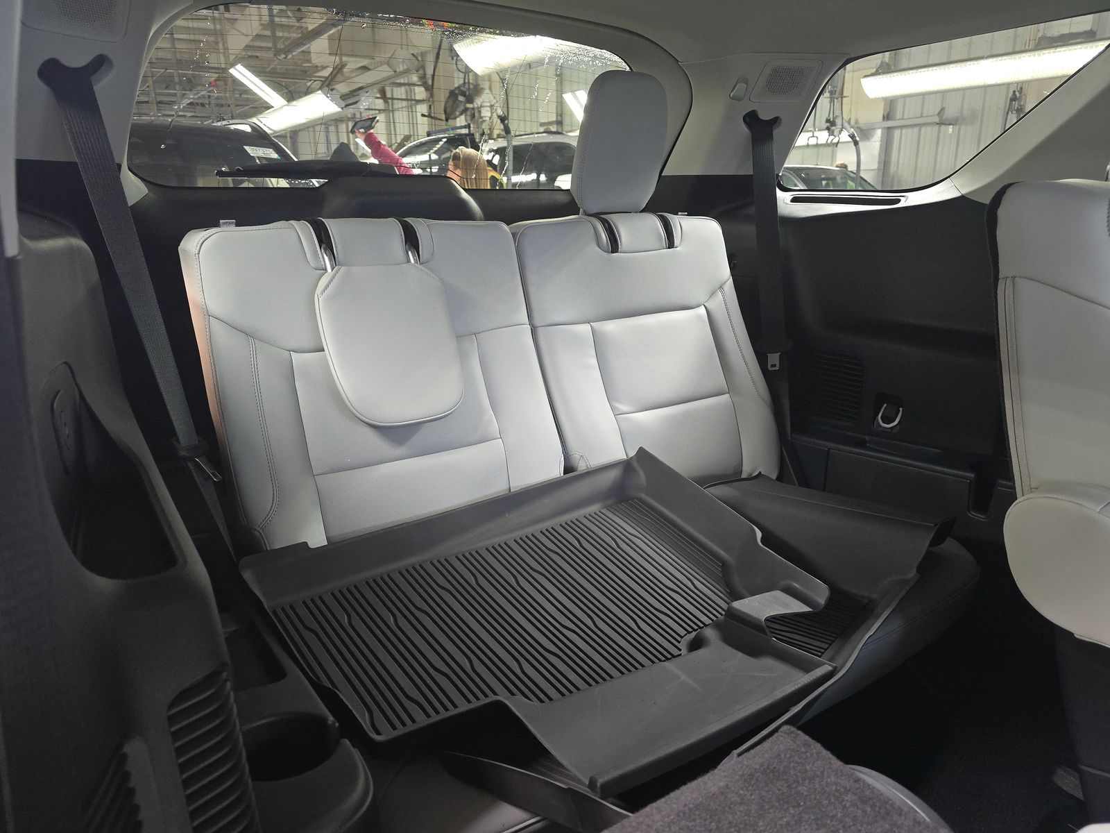 2025 Ford Explorer Platinum AWD