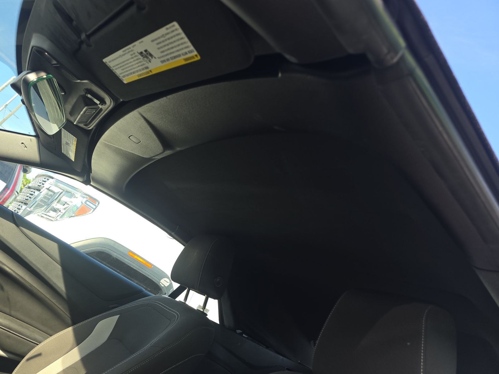 2023 Chevrolet Camaro 1LT RWD